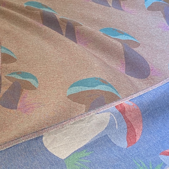 The Mushroom Travel Towel Blanket Reversible 100% Organic Cotton - Picture 11 of 13